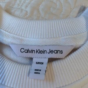 Calvin Klein sweatshirt
